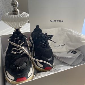 Balenciaga triple s sneakers size 37